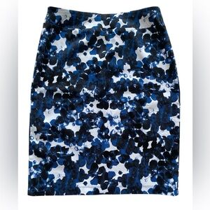 Floral — blue/black/white pencil skirt Size S EUC stretchy elastic fabric